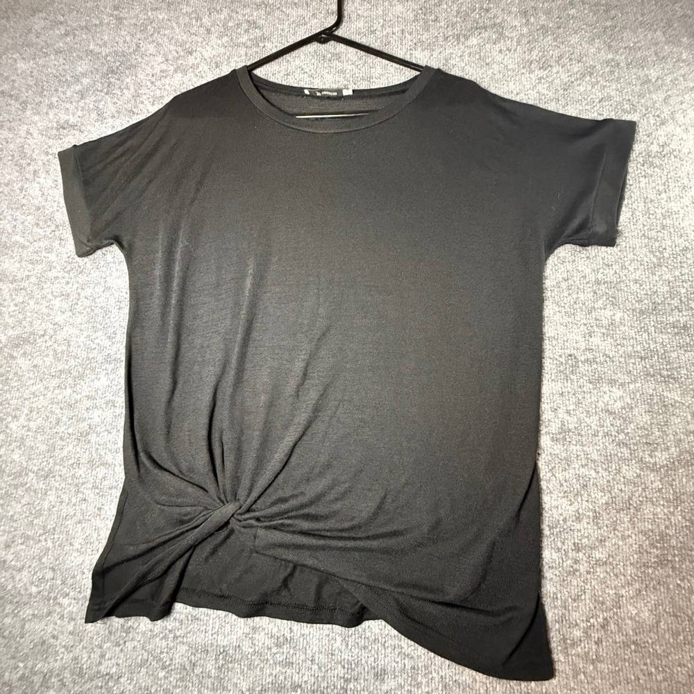 Yidarton Womens Black Twist Front Knot Short Sleeve Top XL Relaxed Fit Crew Neck